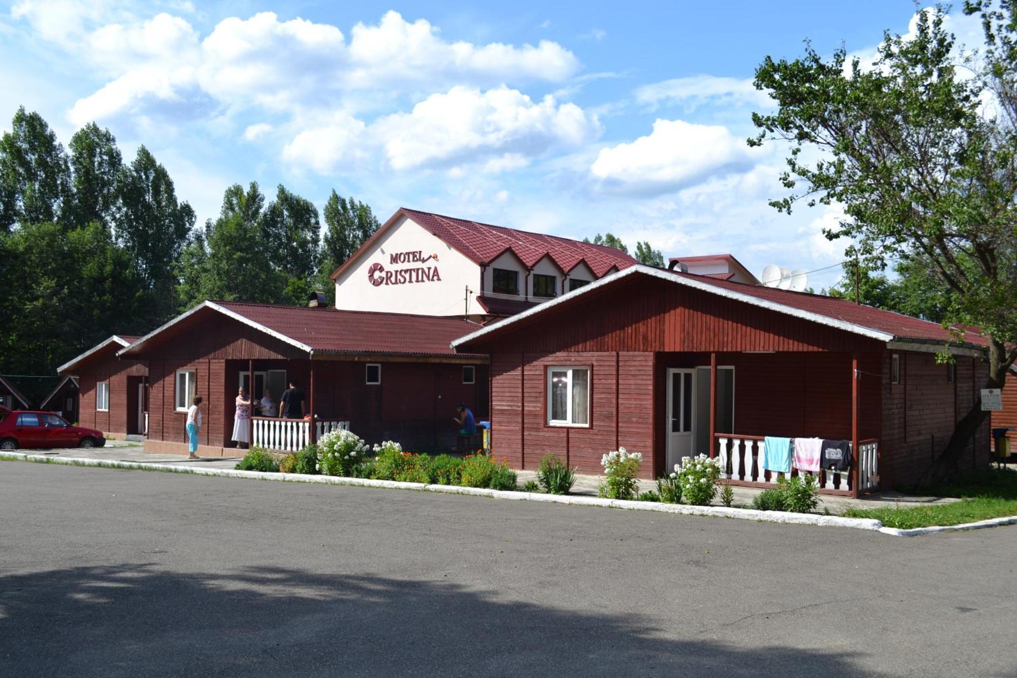 Motel Cristina Bicaz Ngoại thất bức ảnh