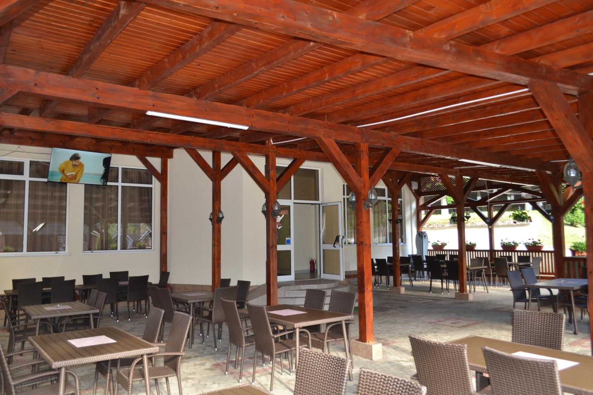 Motel Cristina Bicaz Ngoại thất bức ảnh